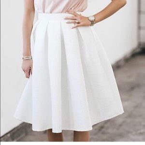 Rachel Parcell Skirt has pockets, fully lined